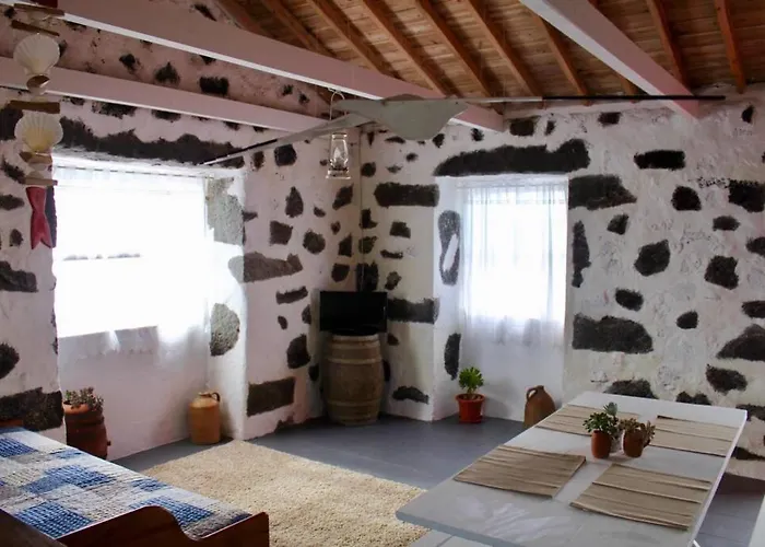 Ocean View In Unesco Heritage Site Holiday home Criacao Velha